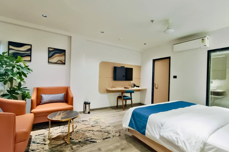 Executive Suite Living Area